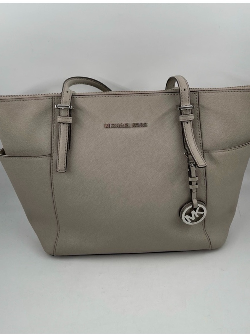Authentic Michael Kors Charlotte Top Zip Tan Saffiano Leather Large Tote